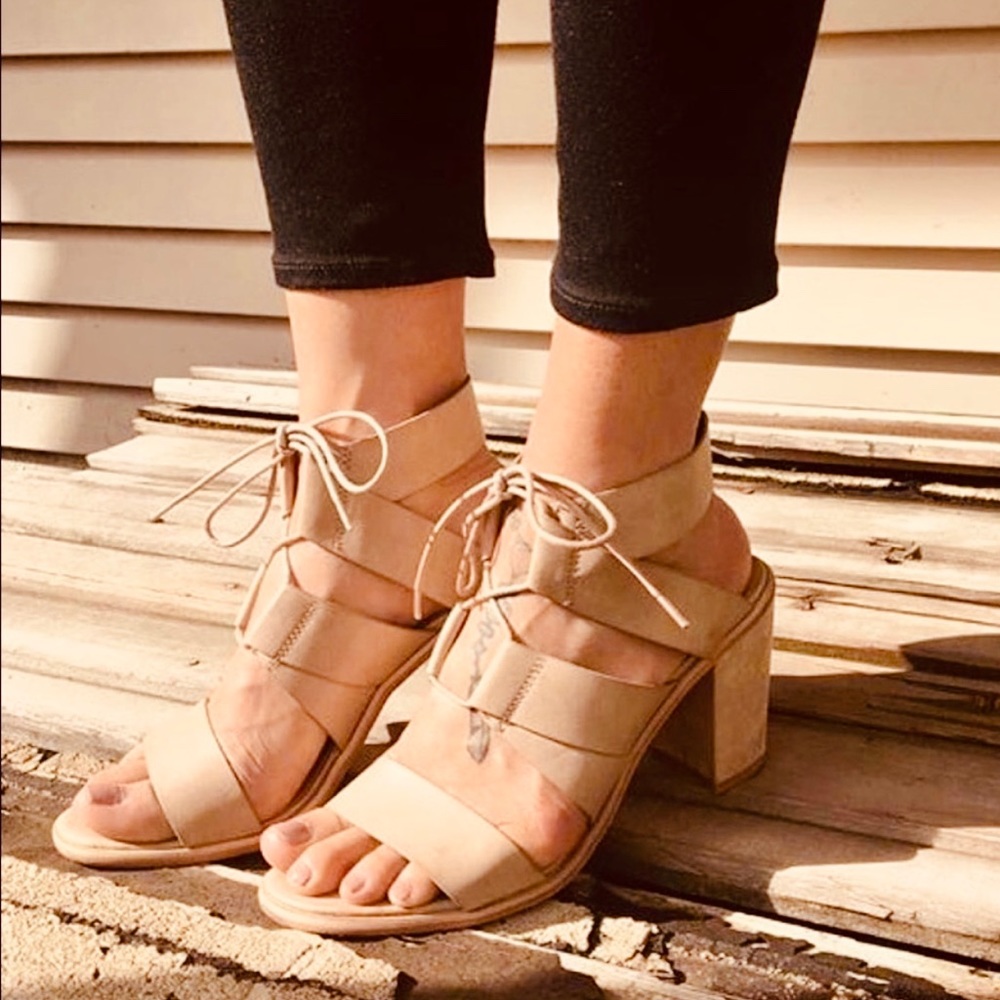 Tan Lace Up Caged Gladiator Block Heel Sandals - Picture 1 of 4